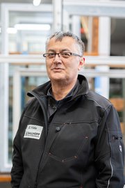 Zeki Yildiz (Reparaturservice)